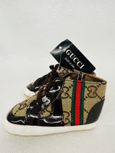 Load image into Gallery viewer, BABY SHOES BY &quot;GUCCI&quot;
