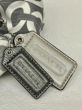 Load image into Gallery viewer, COACH SHOULDER/HOBO BAG
