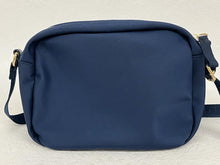 Load image into Gallery viewer, CROSSBODY TOMMY HILFIGER HANDBAG

