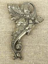 Load image into Gallery viewer, PEWTER BROOCH BY &quot;LINDSAY CLAIRE DESIGNS&quot;

