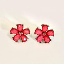 Load image into Gallery viewer, EARRINGS
