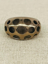 Load image into Gallery viewer, CUTWORK RING BY &quot;BROSWAY&quot;
