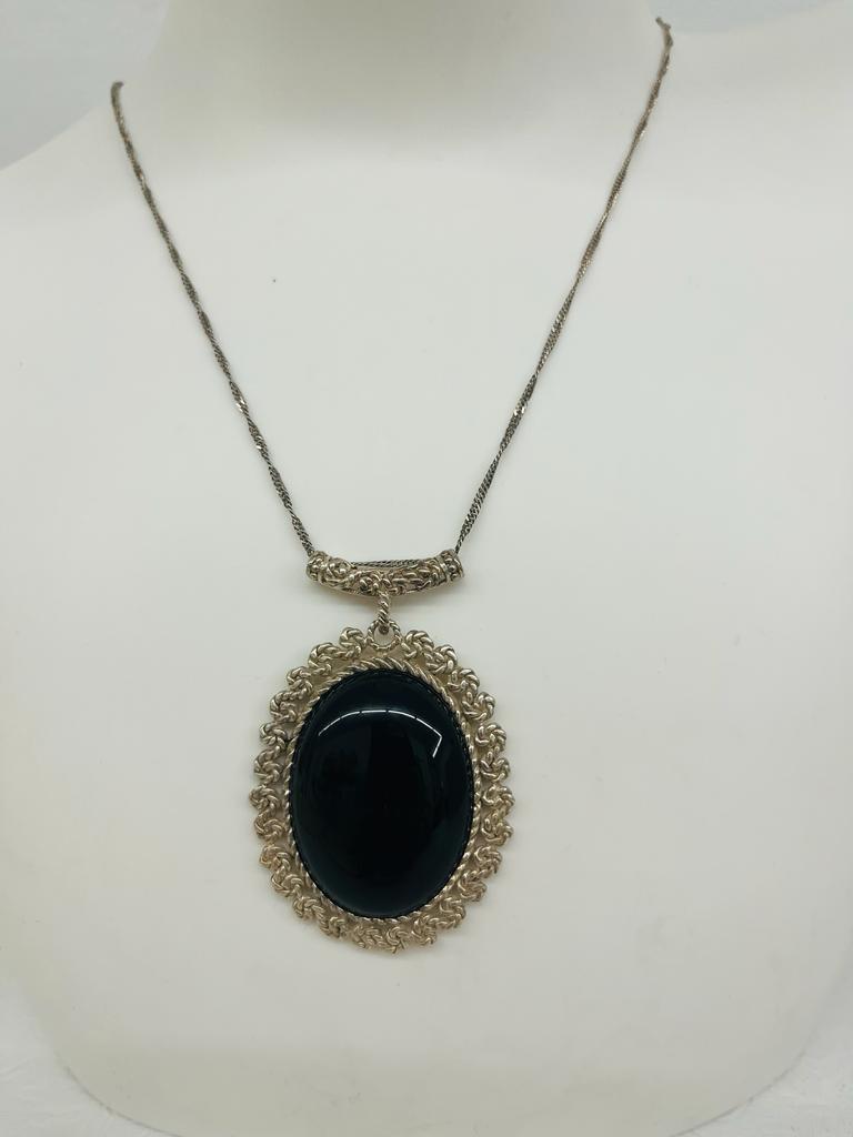 SILVER WITH BLACK STONE NECKLACE