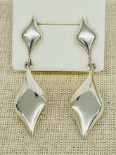 Load image into Gallery viewer, SILVER &quot;DIAMOND-SHAPED&quot; EARRINGS
