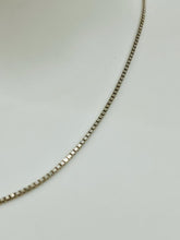 Load image into Gallery viewer, SILVER BOX LINKS CHAIN
