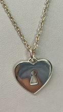 Load image into Gallery viewer, COACH NECKLACE
